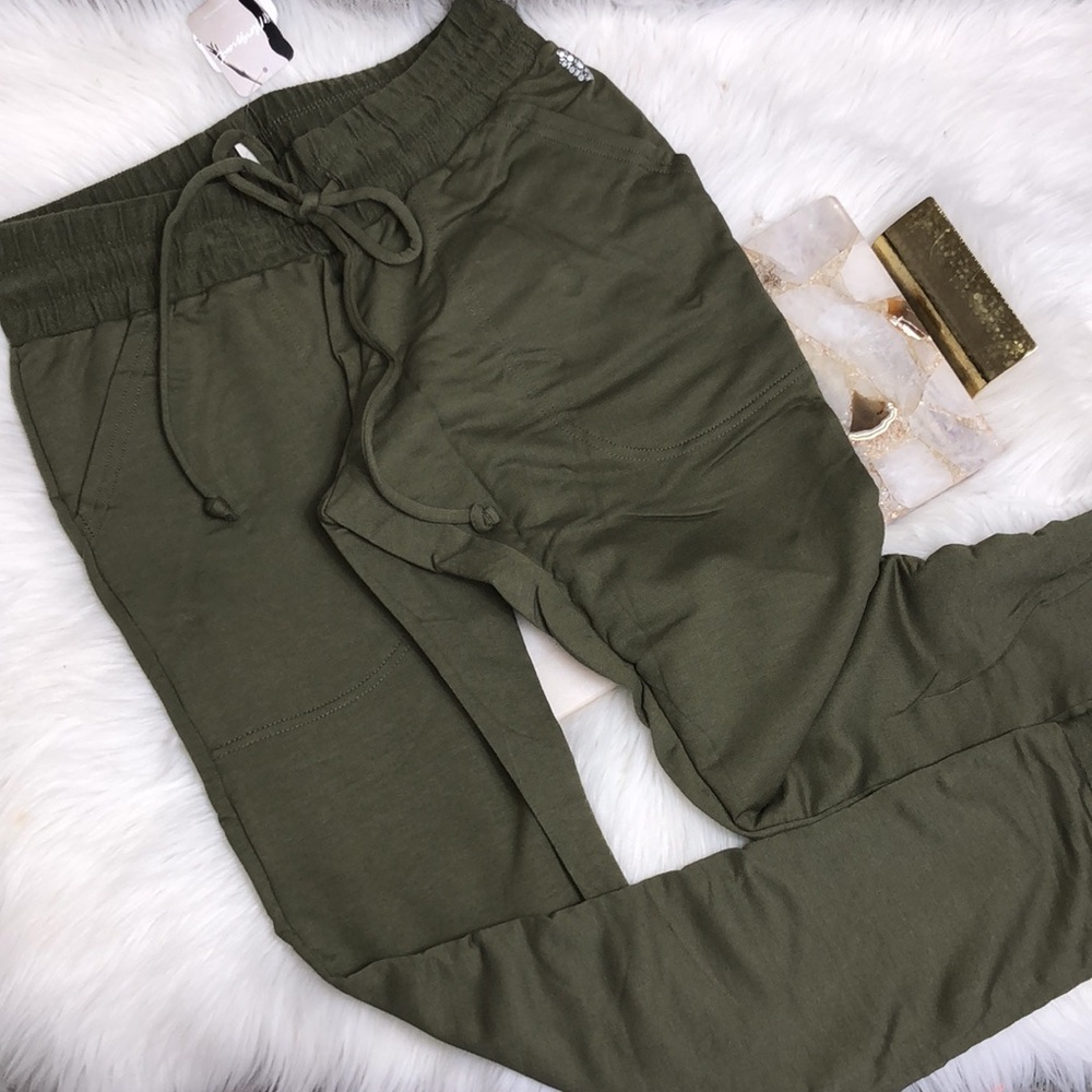 FREE PEOPLE SKINNY JOGGERS - Picture 2 of 7